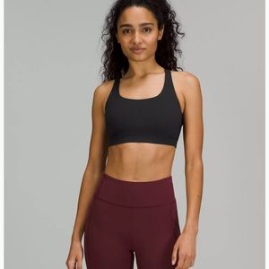 NWT Lululemon Energy Sports Bra - Black with Soulcycle logo. Size 8